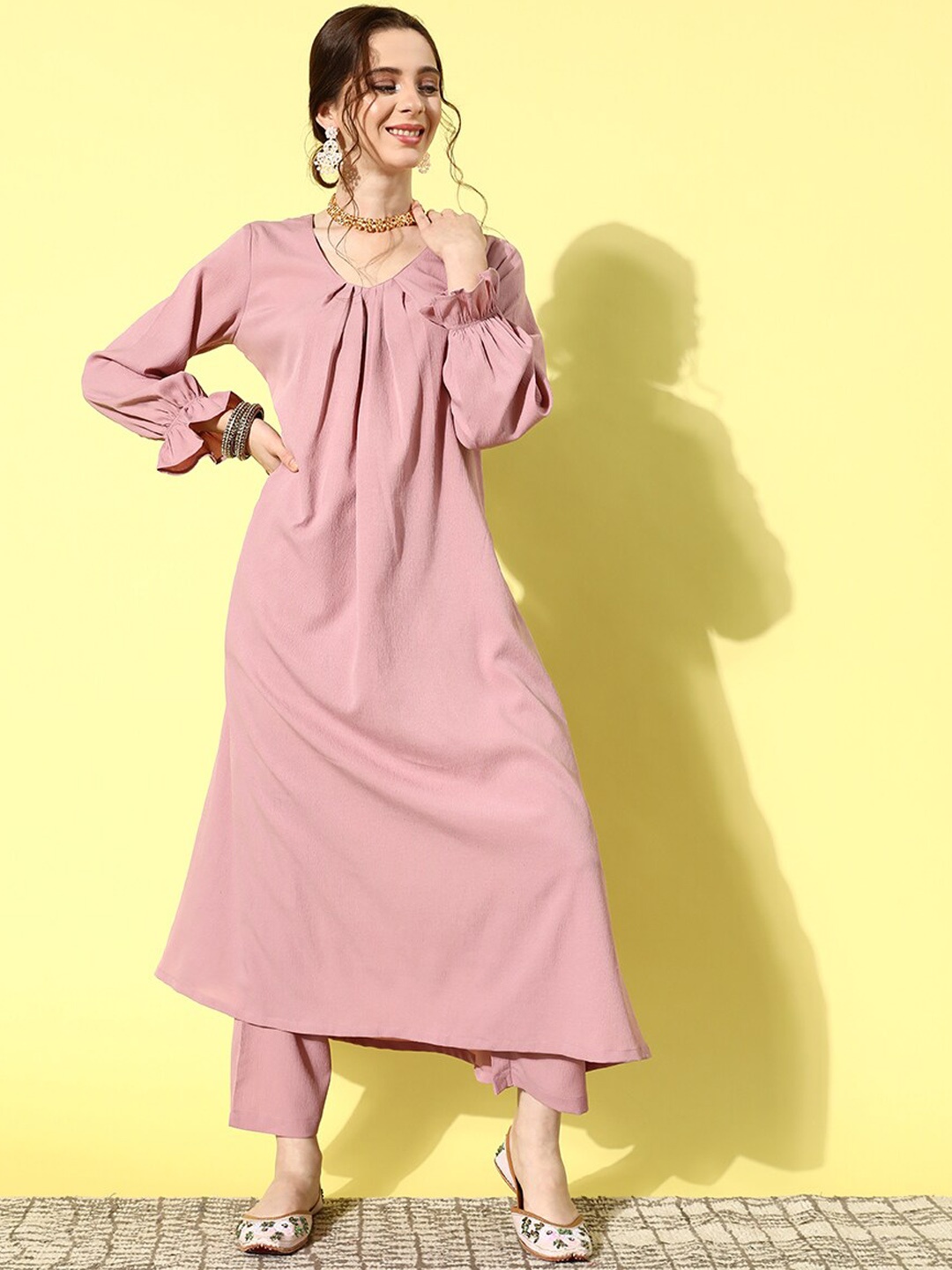 

Varanga V-Neck Co-ords Set, Mauve