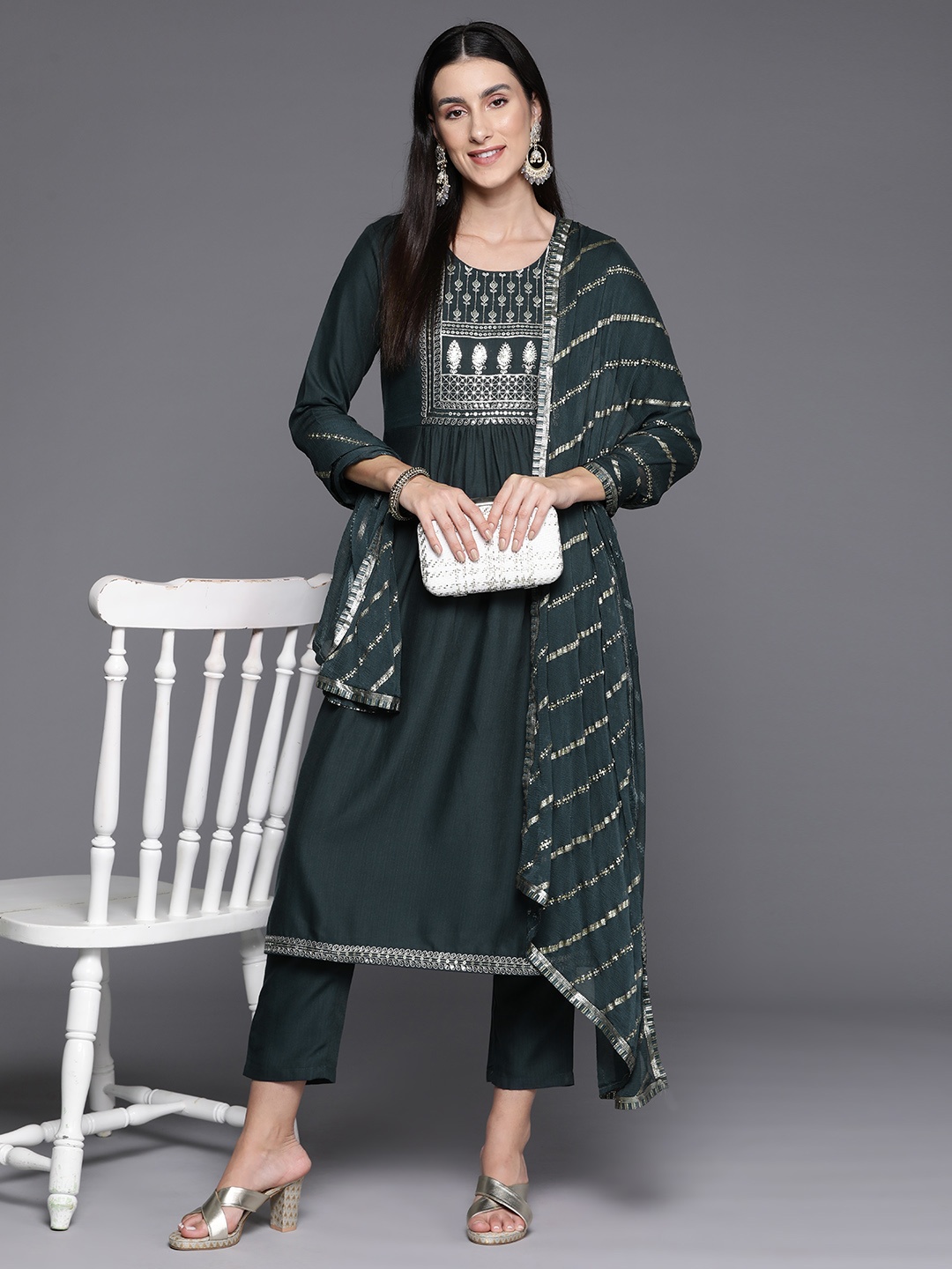 

Varanga Women Ethnic Motifs Yoke Design Regular Sequinned Kurta with Trousers & Dupatta, Teal