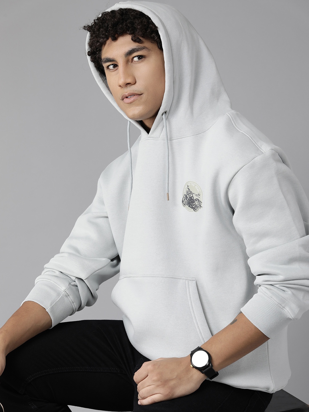 

Roadster Men Printed Hooded Sweatshirt, Grey