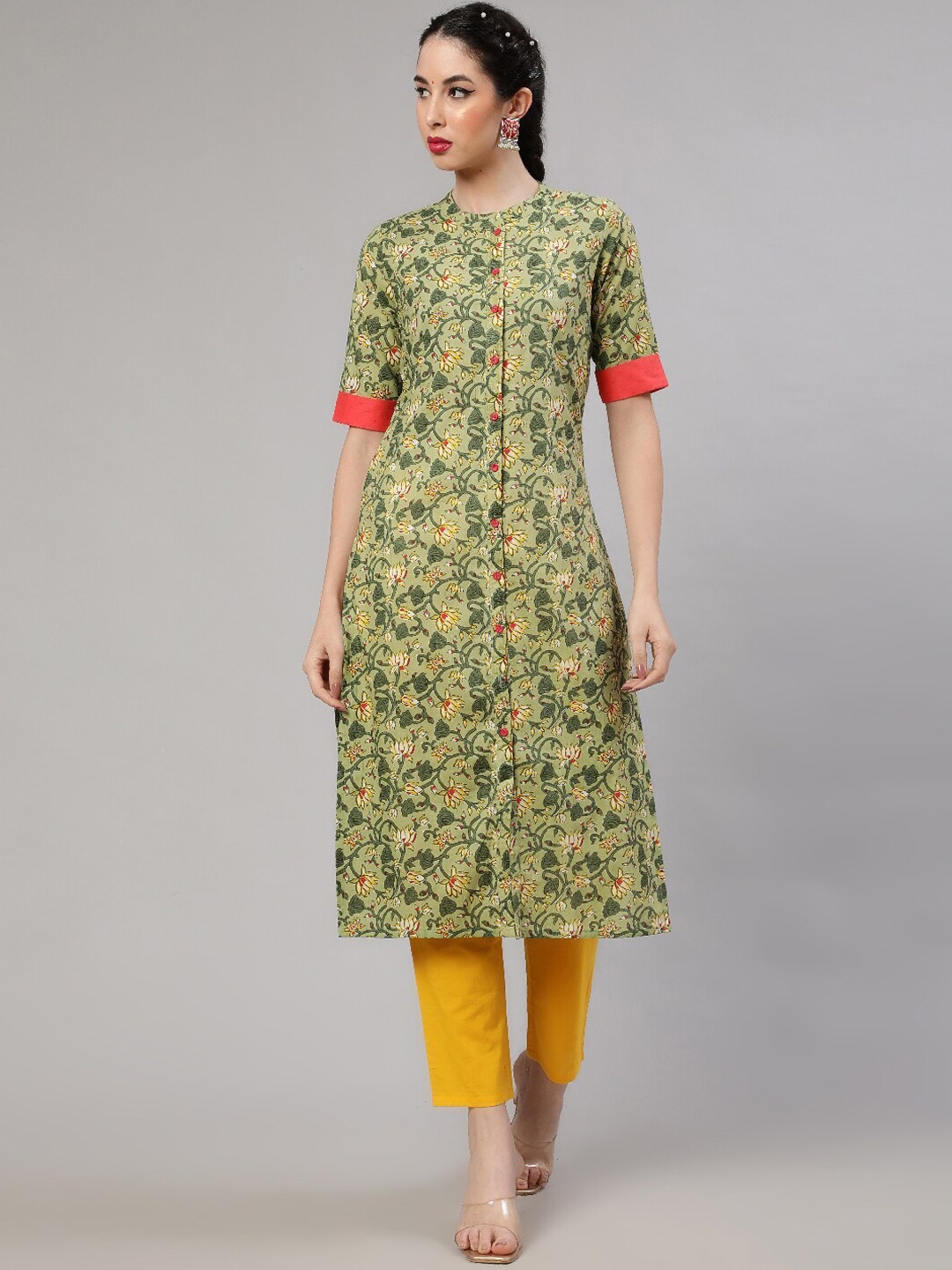 

AKS Floral Printed Regular Pure Cotton Kurta With Trousers, Green