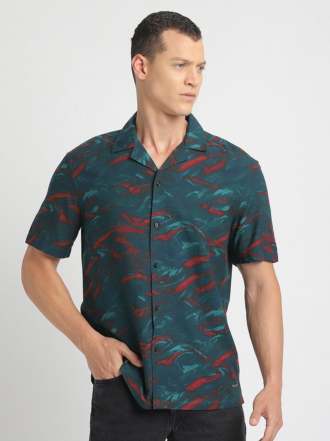 

THE BEAR HOUSE Slim Fit Abstract Printed Opaque Casual Shirt, Teal