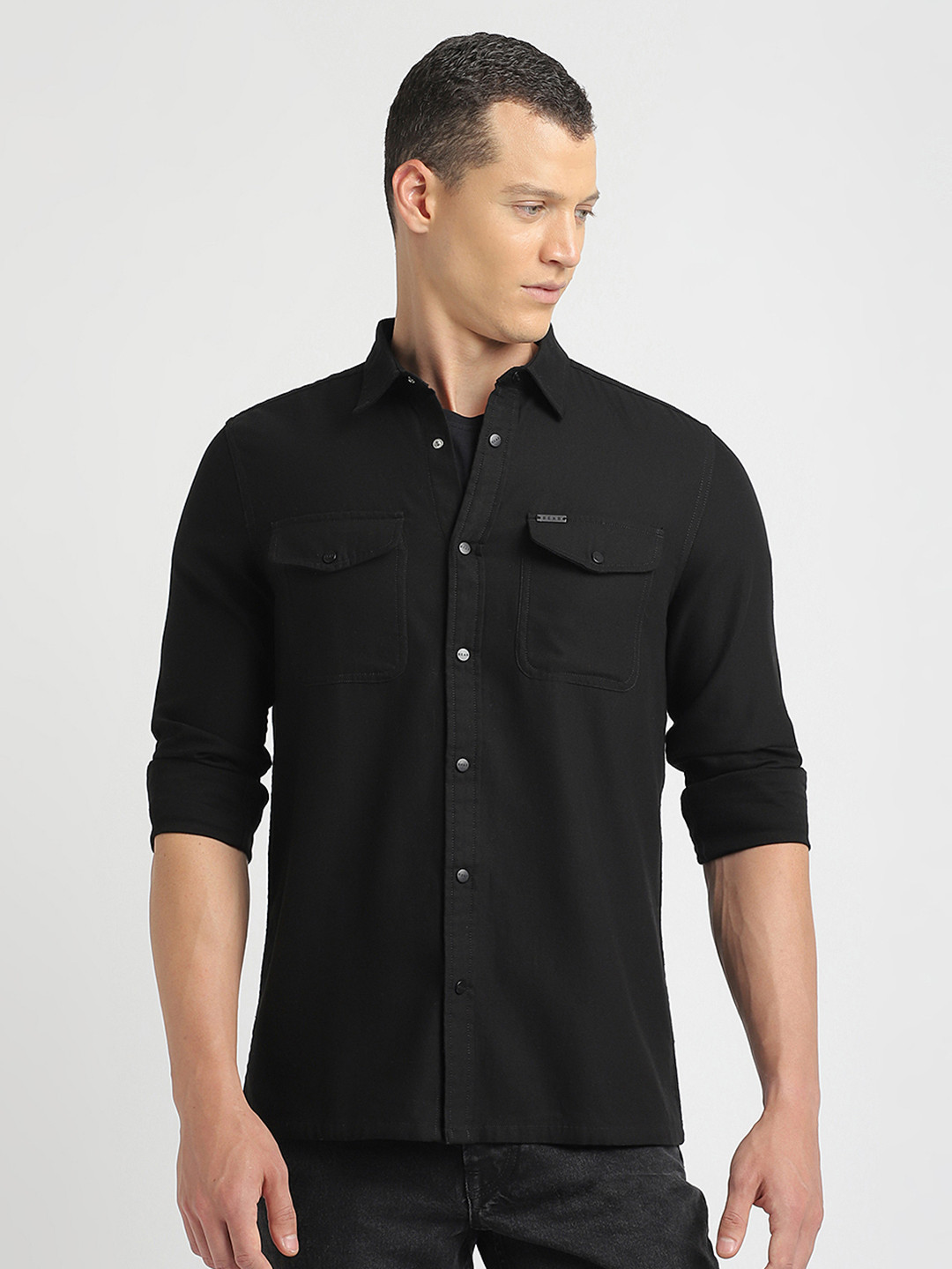 

THE BEAR HOUSE Spread Collar Slim Fit Cotton Shirt, Black