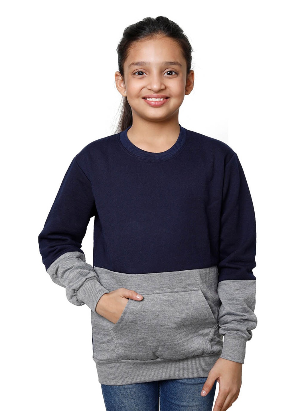 

IndiWeaves Girls Colourblocked Fleece Sweatshirt, Navy blue