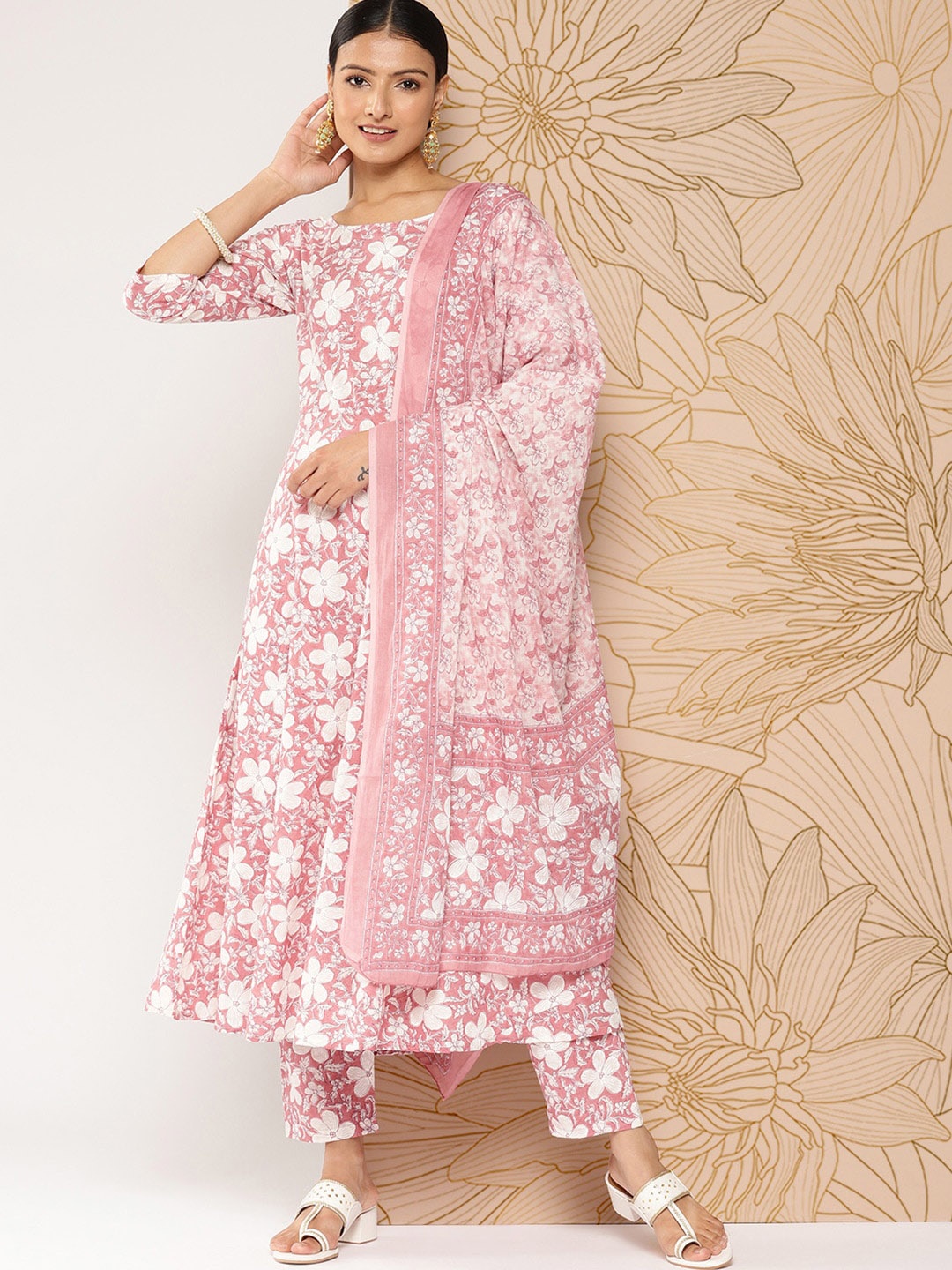 

Nayo Floral Printed Pure Cotton Kurta with Trousers & With Dupatta, Mauve
