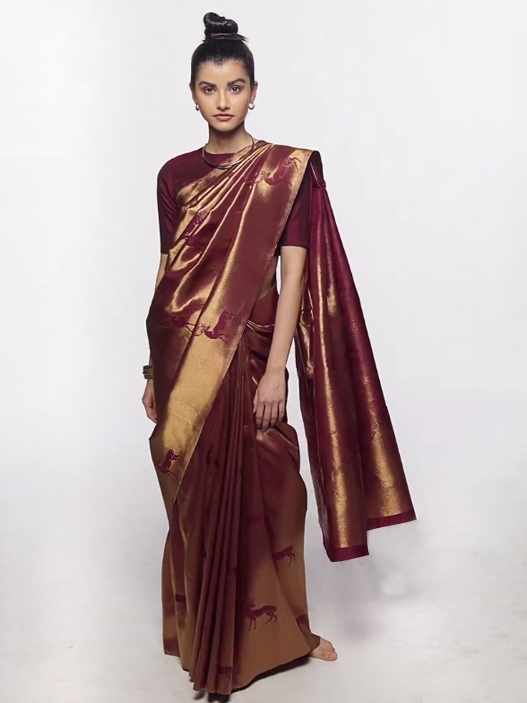 

KALINI Woven Design Zari Banarasi Saree, Maroon