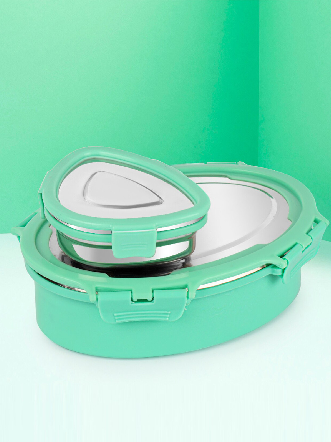 

Cello Oval Eat Set of 1 Lunch Box with Mini Container-575ml, Green