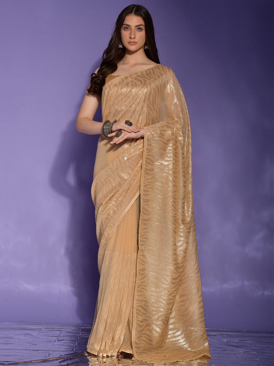 

Anouk Cream-Coloured Embellished Sequinned Pure Georgette Saree