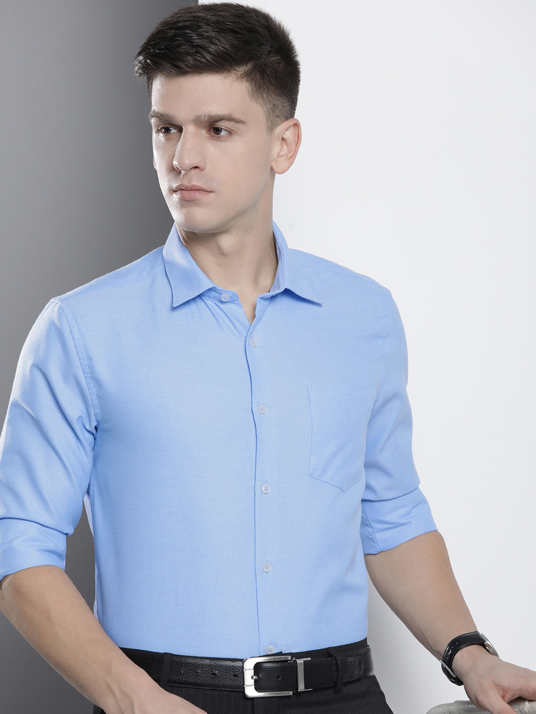 

The Indian Garage Co. X Luxe Men Slim Fit Opaque Formal Shirt, Blue