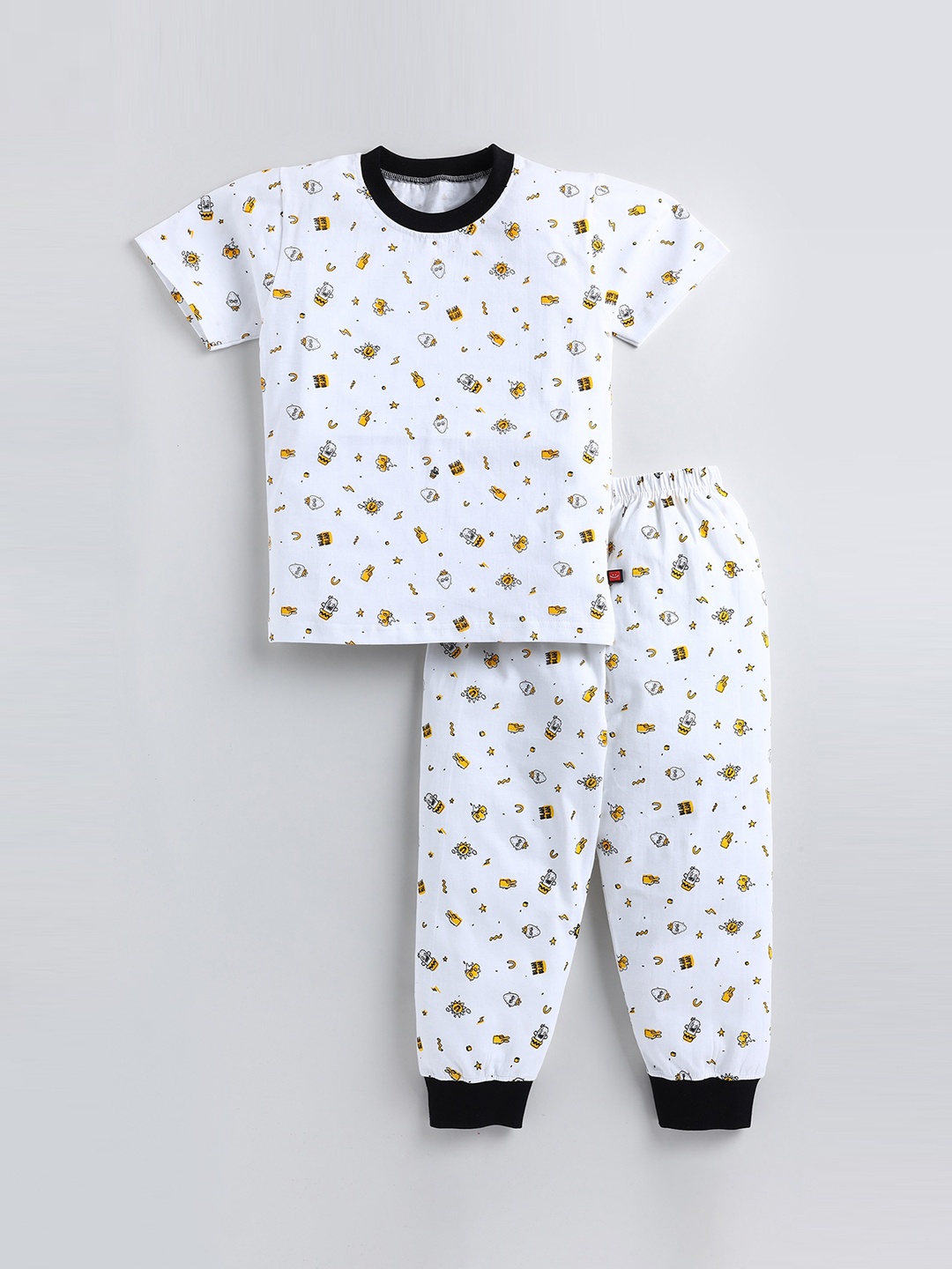 

Toonyport Boys Printed Pure Cotton Night Suit, White