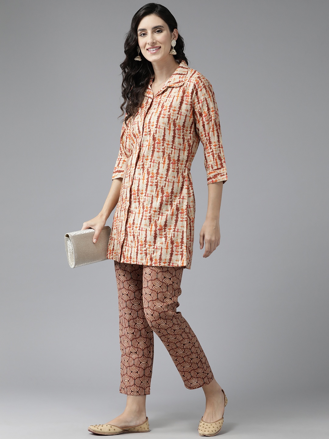

Aarika Women Printed Regular Pure Cotton Kurta with Trousers, Beige