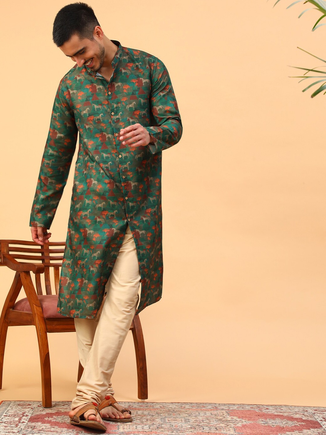 

TABARD Mandarin Collar Conversational Printed Cotton Kurta, Green
