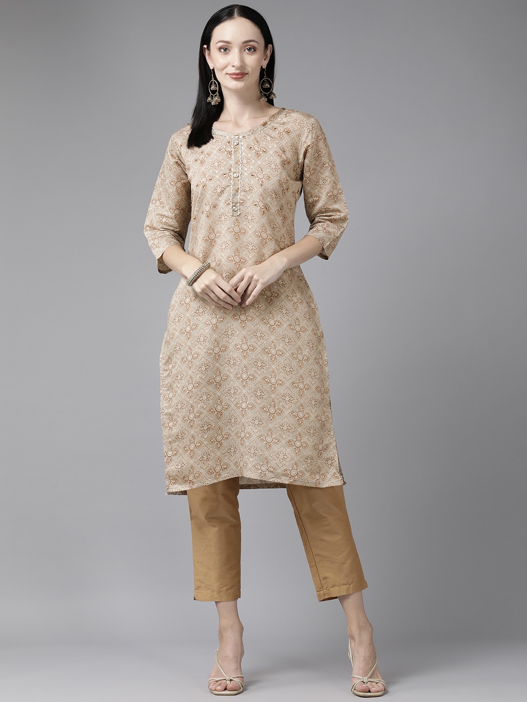 

Aarika Women Beige Ethnic Motifs Printed Gotta Patti Kurta