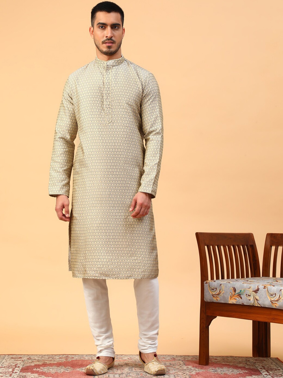 

TABARD Geometric Woven Design Mandarin Collar Kurta With Churidar, Grey