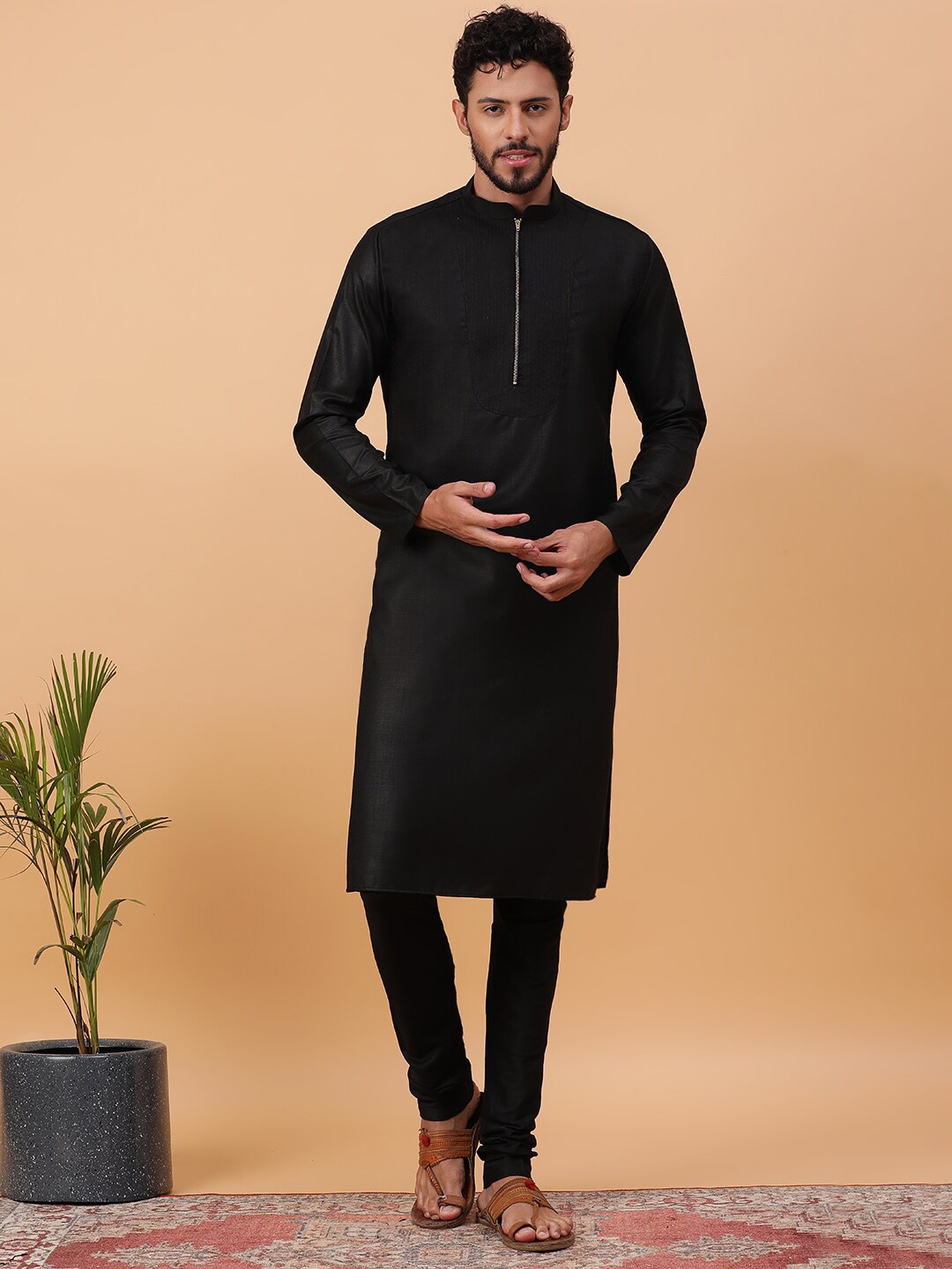 

TABARD Mandarin Collar Pure Cotton Kurta With Churidar, Black