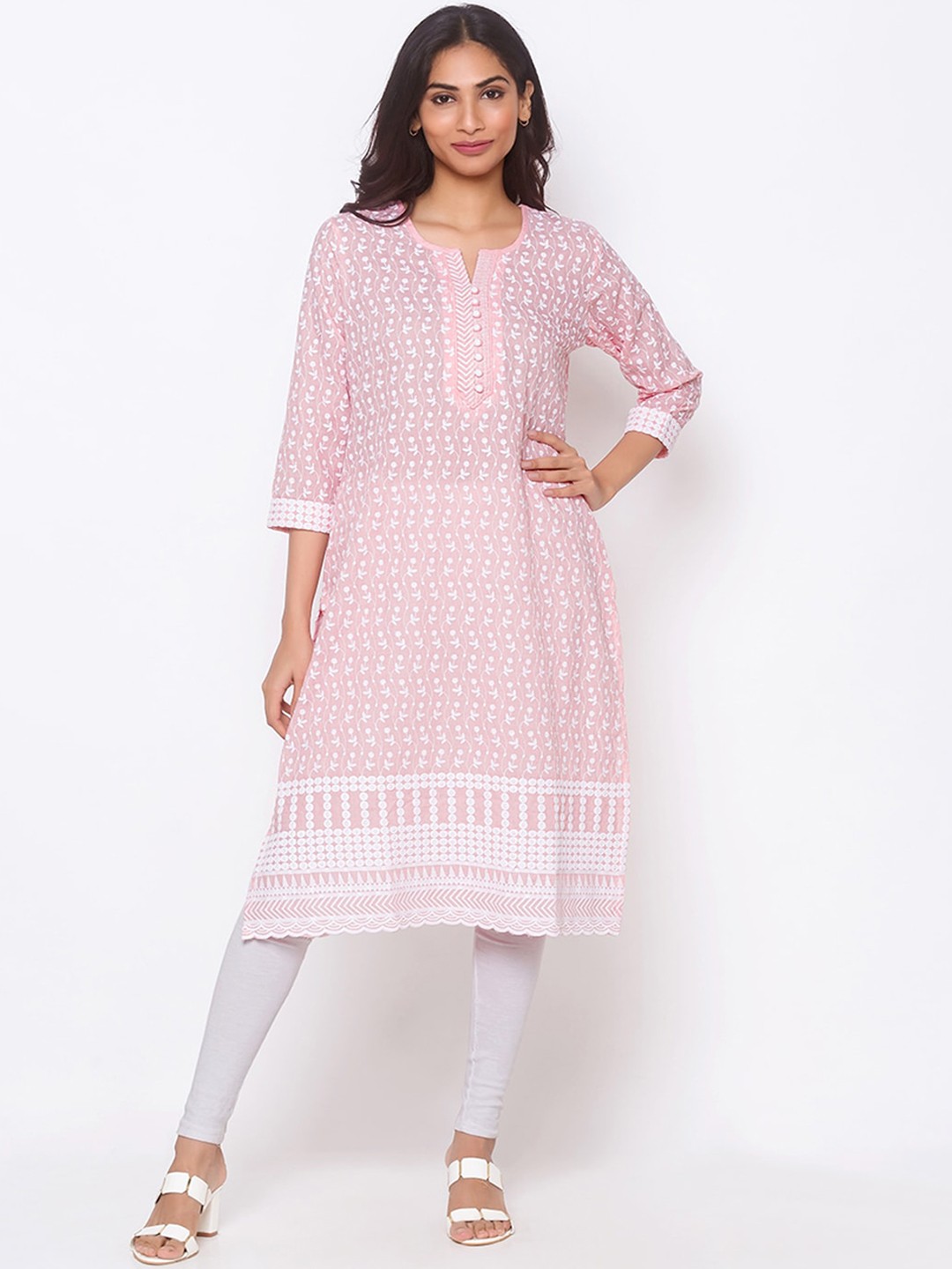 

ODETTE Floral Embroidered Round Neck Kurta, Peach
