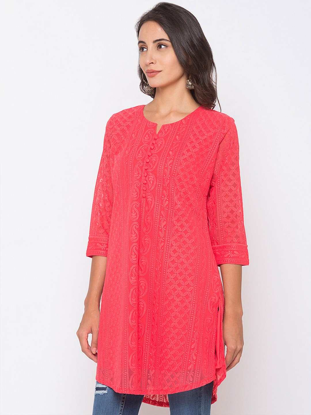 

ODETTE Paisley Embroidered Thread Work Kurta, Pink