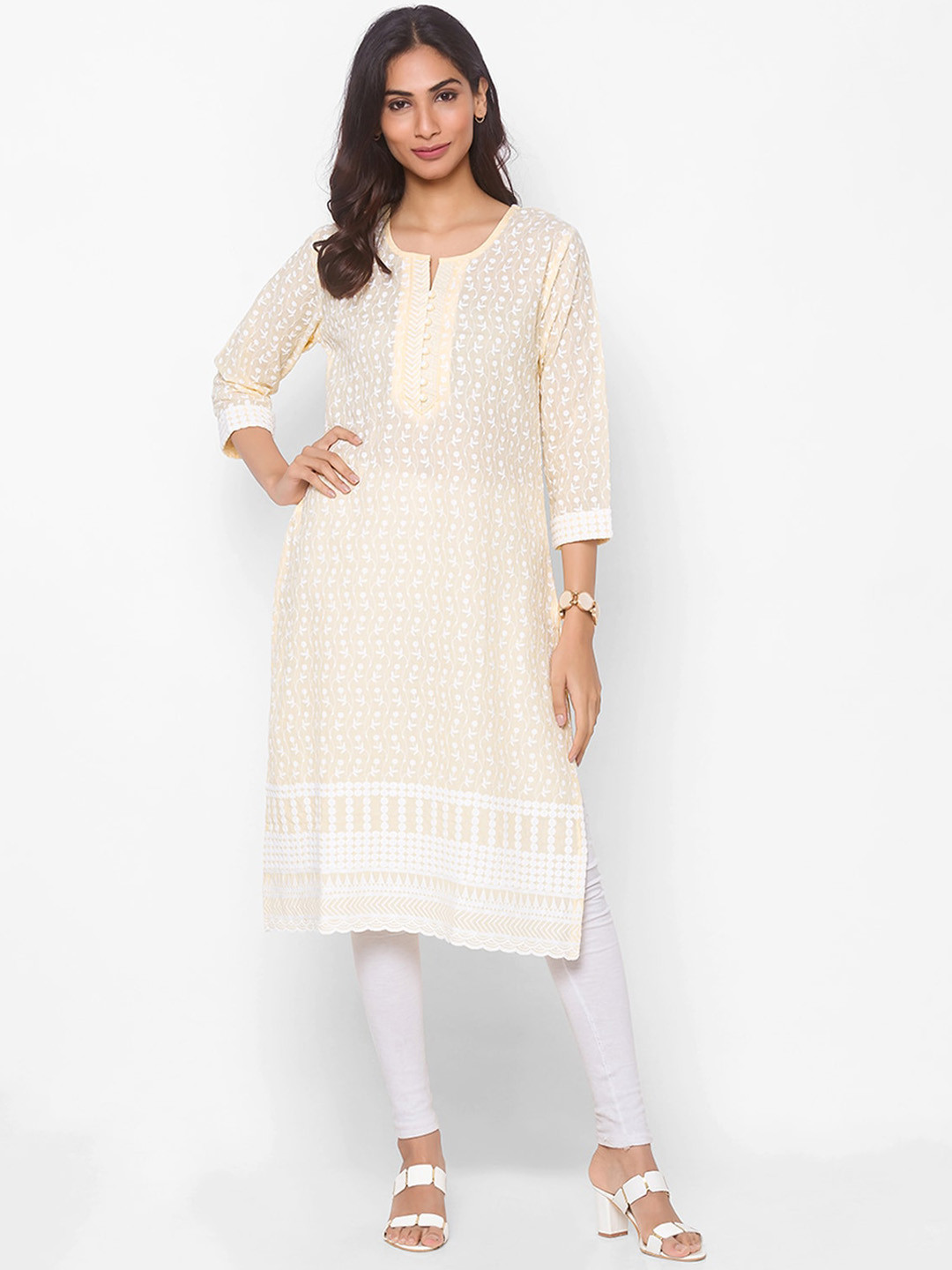 

ODETTE Ethnic Motifs Three-Quarter Sleeves Thread Work Cotton Kurta, Beige