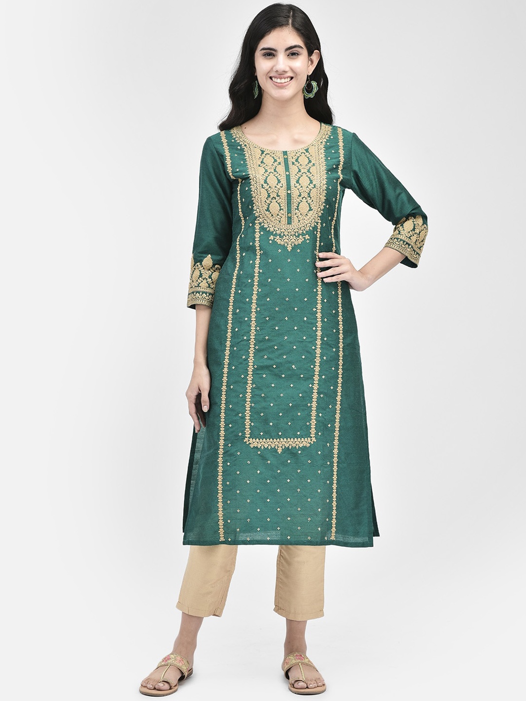 

Span Embroidered Round Neck Sequins Work Silk Kurta, Green