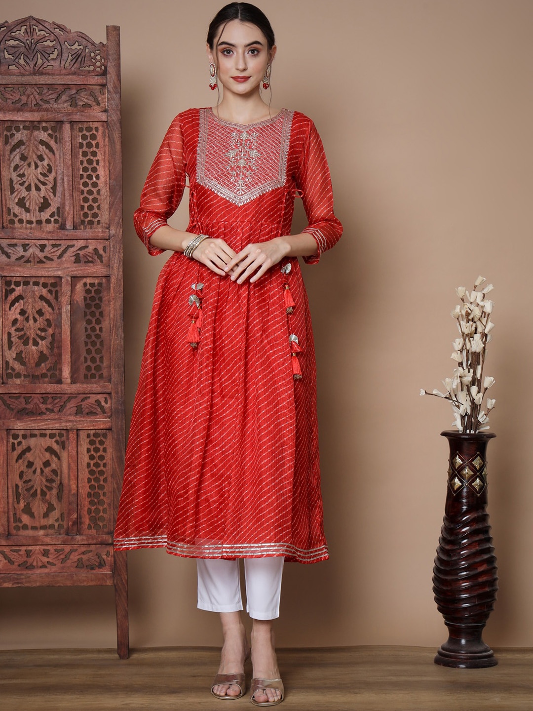 

KALINI Yoke Design Anarkali Pleated Thread Work Chanderi Cotton Kurta, Red