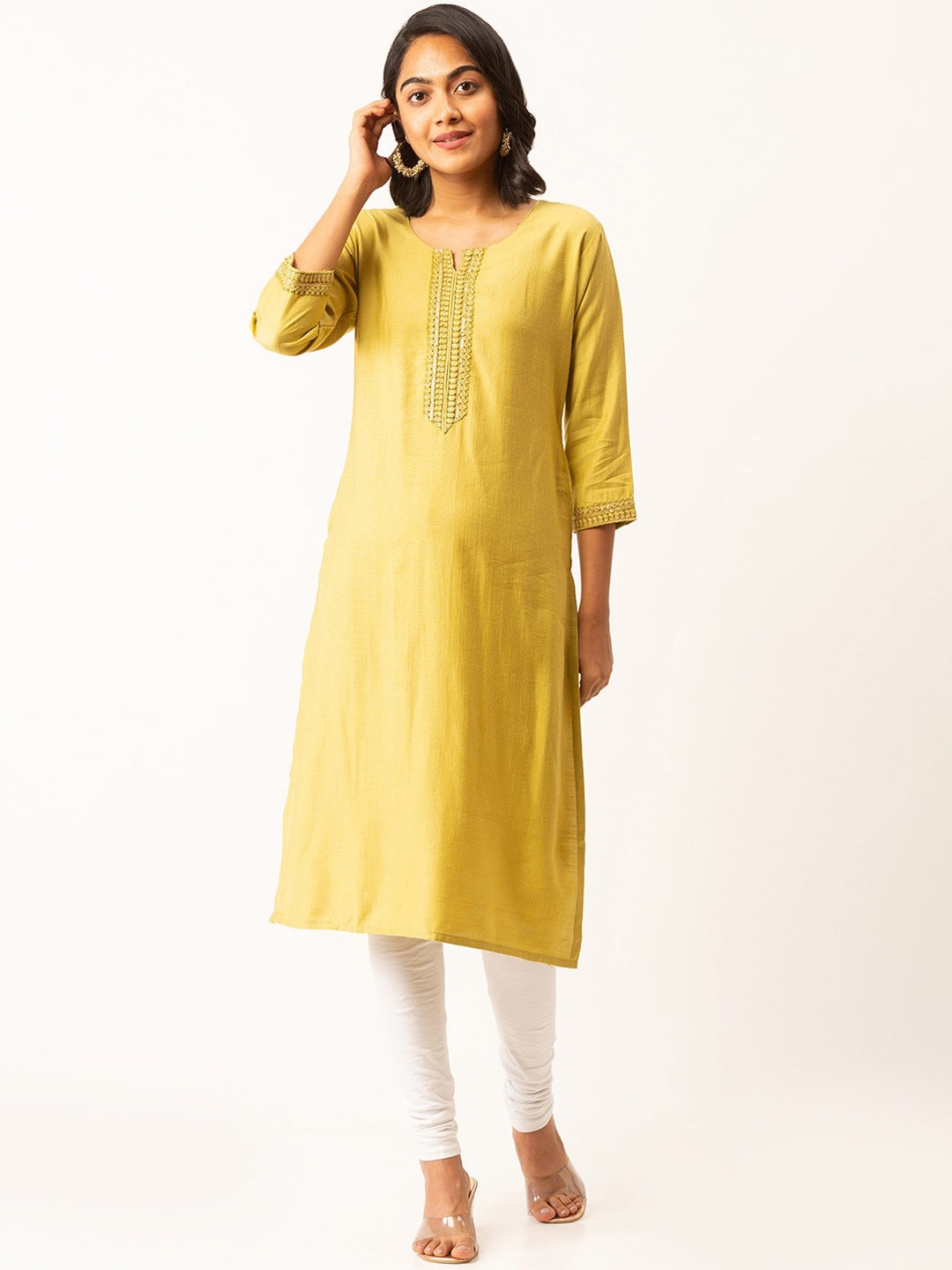 

ZOLA Green Embroidered Round Neck Three-Quarter Sleeve Sequins Kurta