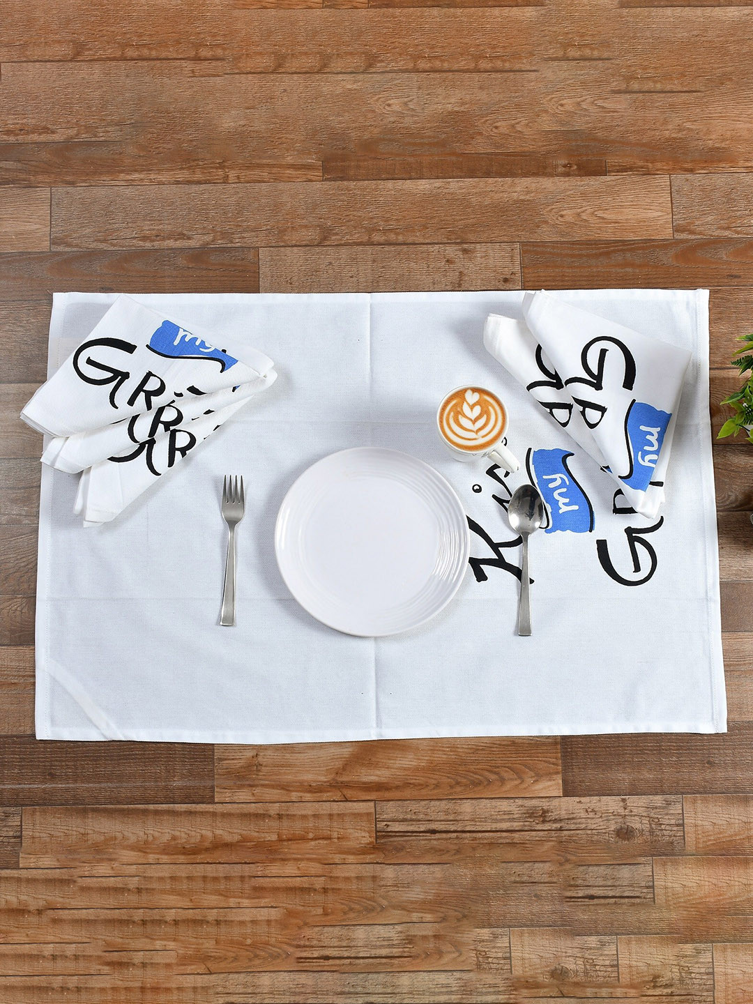

Texstop White & Black 6-Pcs Kiss Printed Pure Cotton Kitchen Towels