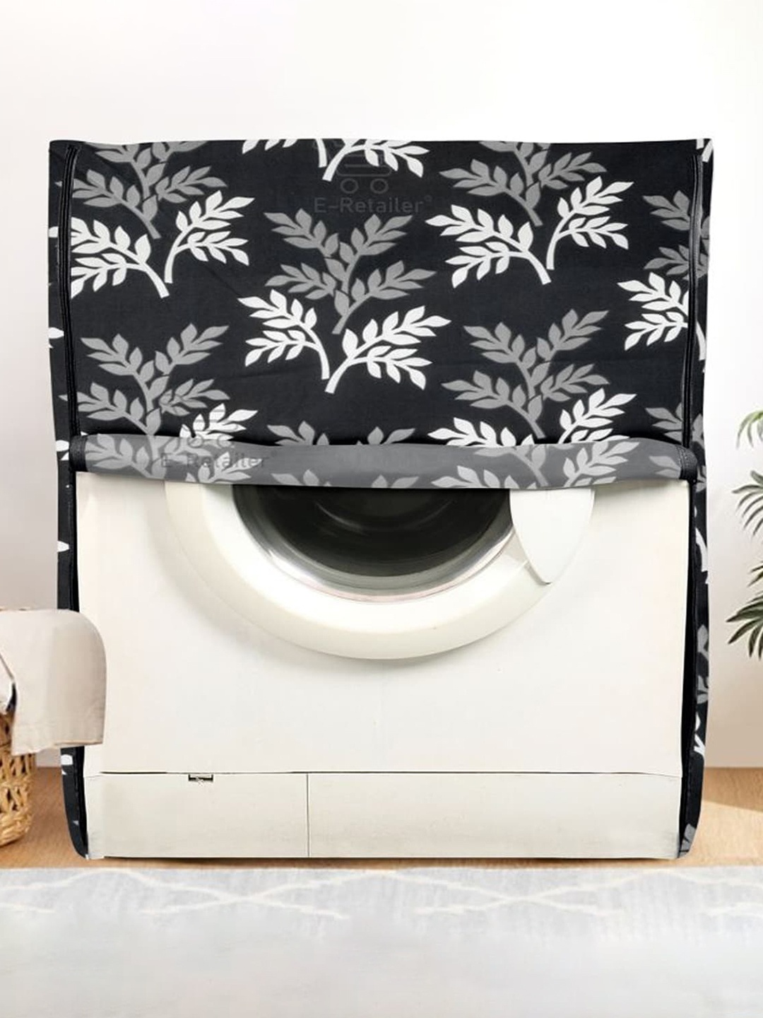 

Dakshya Industries Black & White Printed Washing Machine Cover