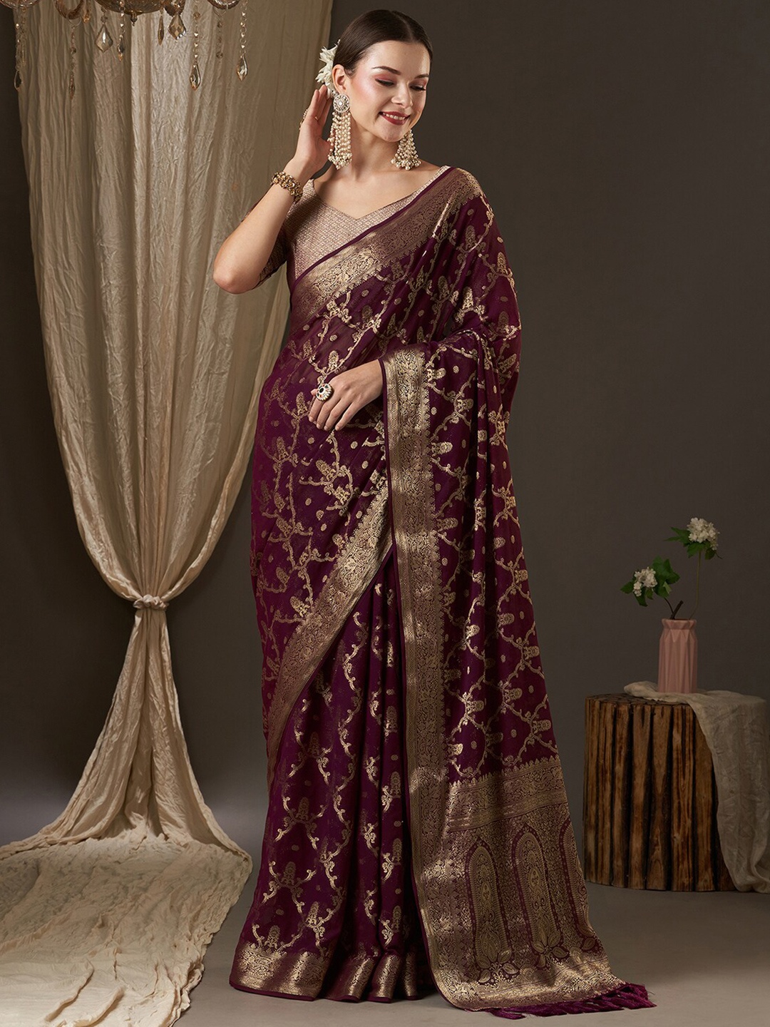 

Anouk Purple & Gold-Toned Woven Design Zari Pure Georgette Kanjeevaram Saree