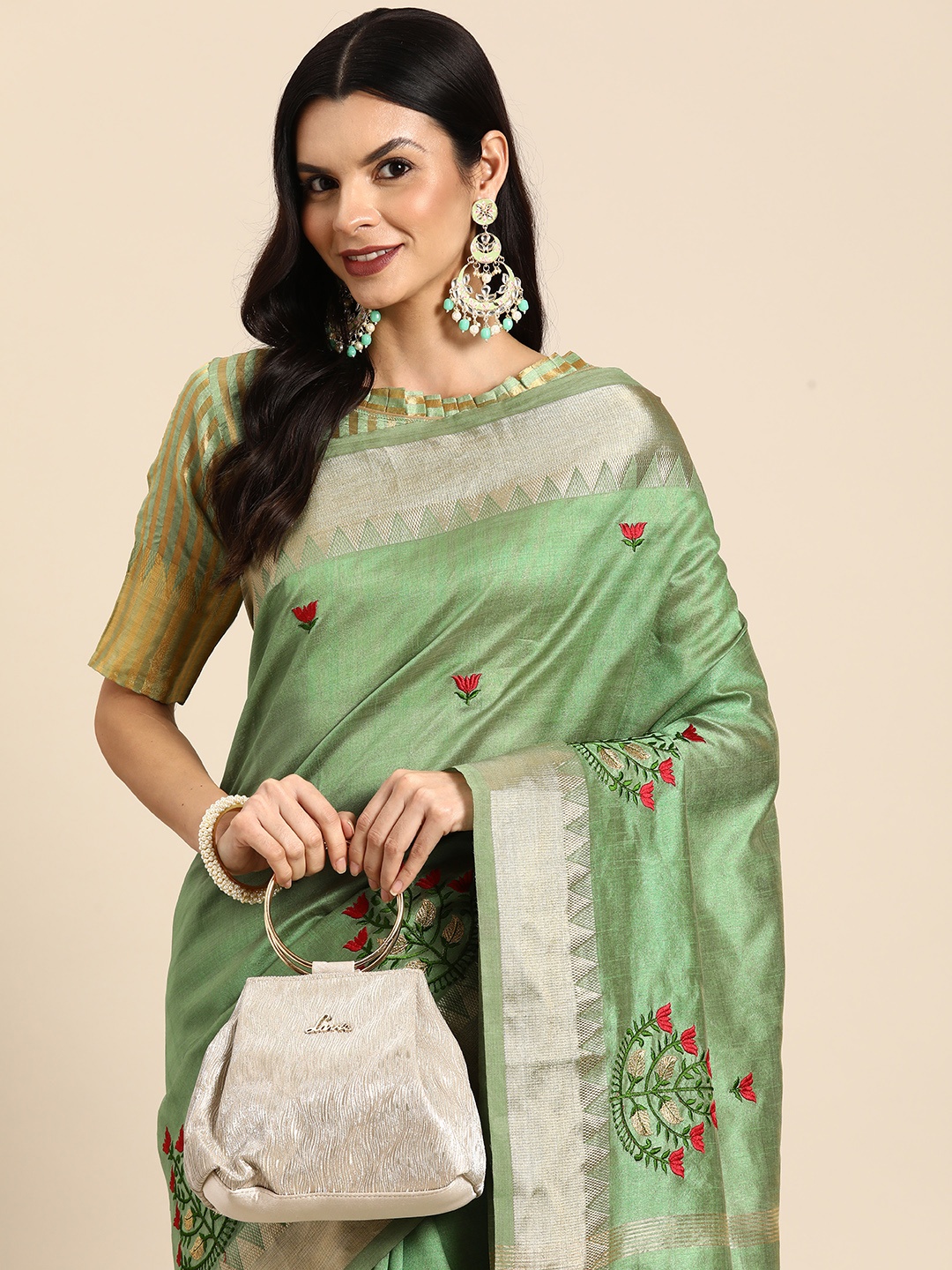 

SERONA FABRICS Floral Embroidered Zari Banarasi Saree, Green
