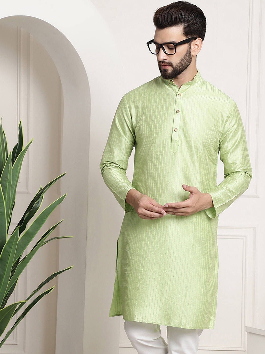 

SOJANYA Striped Band Collar Long Sleeves Straight Kurta, Green