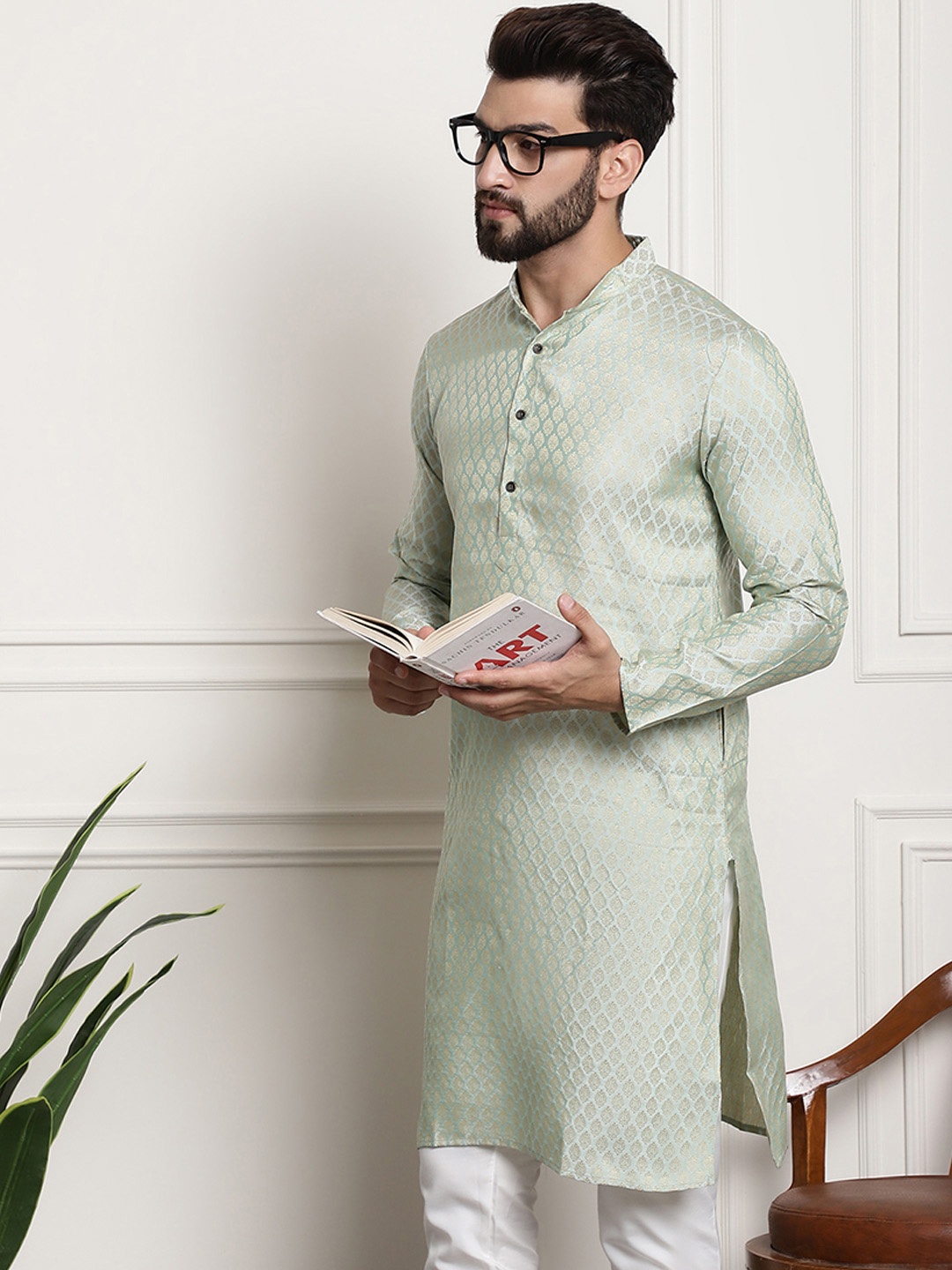 

SOJANYA Ethnic Motifs Woven Design Band Collar Straight Kurta, Green