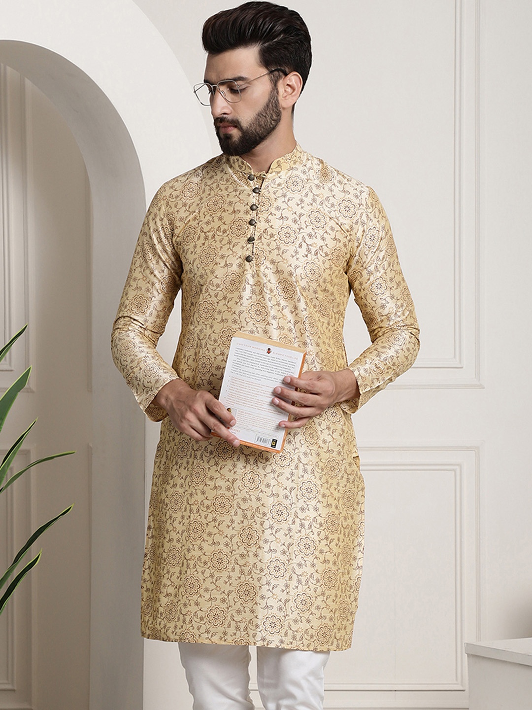 

SOJANYA Floral Printed Mandarin Collar Long Sleeves Straight Kurta, Beige