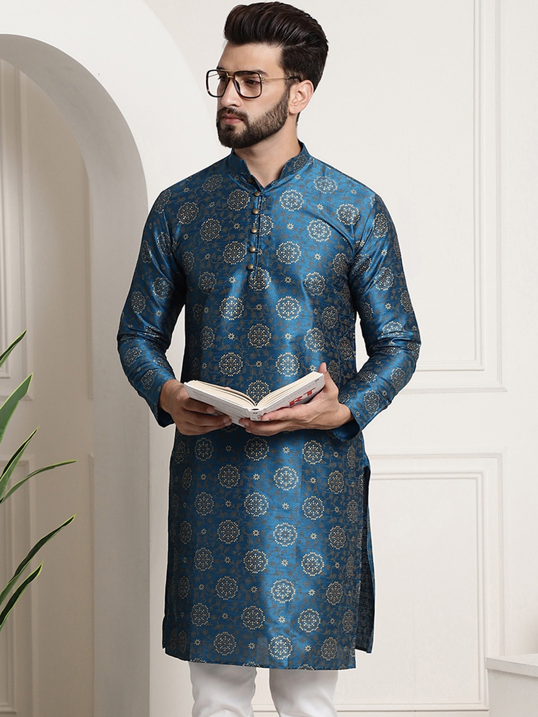 SOJANYA Floral Printed Mandarin Collar Straight Kurta, Blue