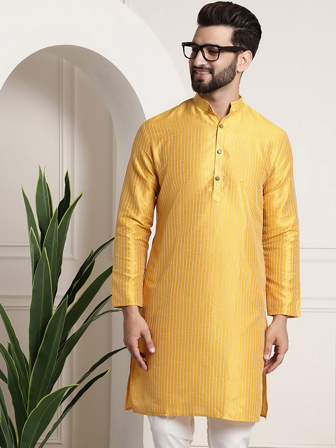 

SOJANYA Striped Band Collar Long sleeves Straight Kurta, Mustard