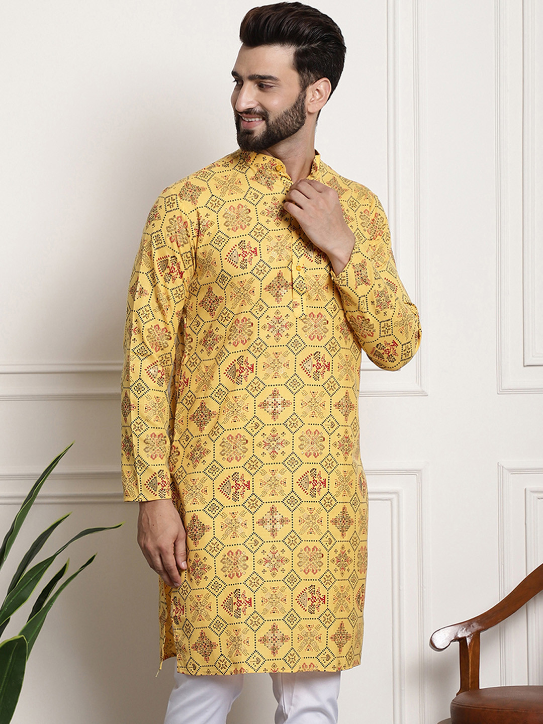 

SOJANYA Ethnic Motifs Printed Band Collar Long Sleeves Straight Kurta, Yellow