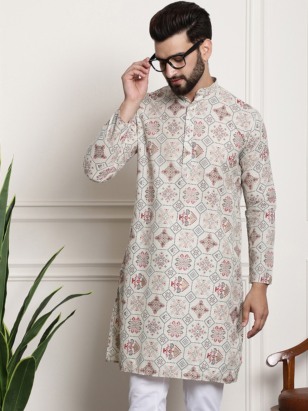 

SOJANYA Ethnic Motifs Printed Band Collar Long Sleeves Straight Kurta, Cream