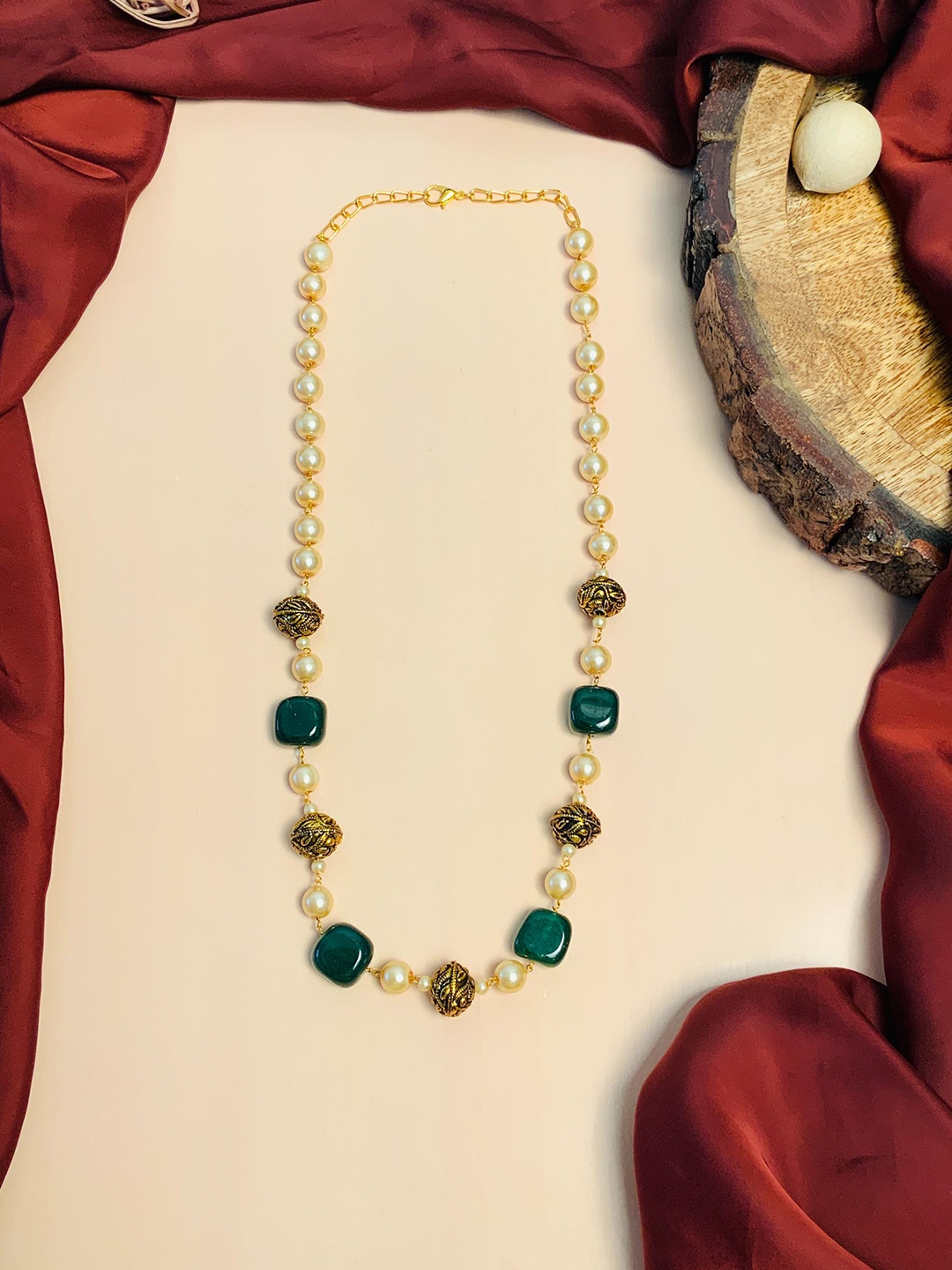 

ABDESIGNS Stones & Beads-Studded Statement Necklace, Gold