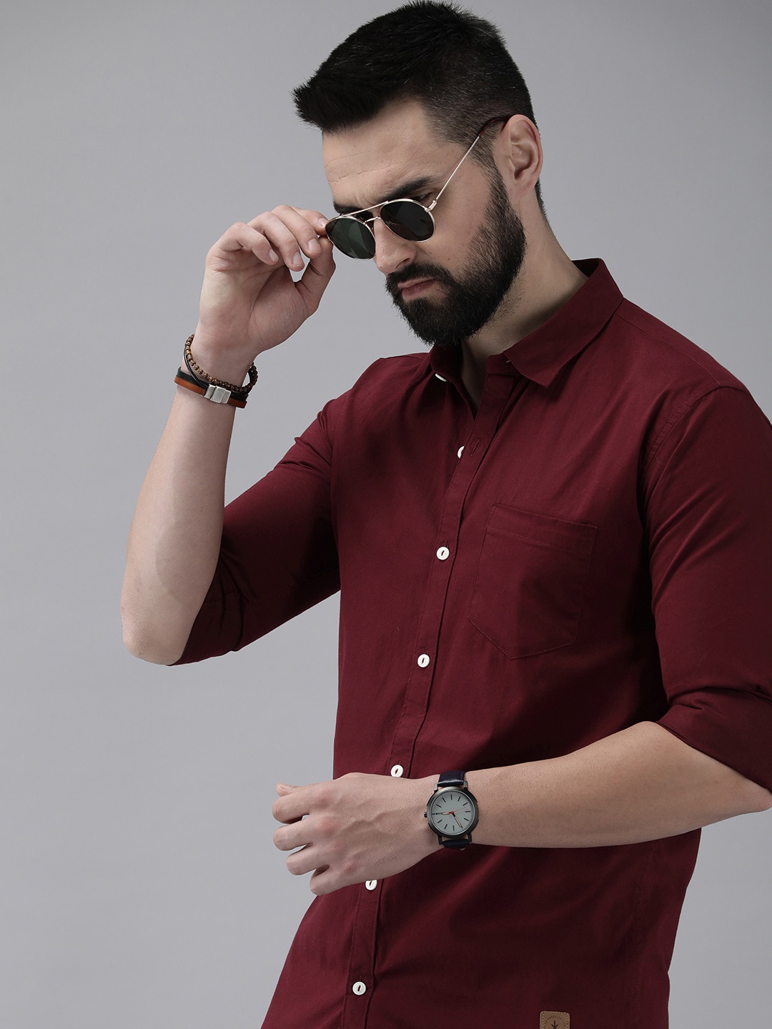 

Roadster Men Opaque Casual Shirt, Maroon