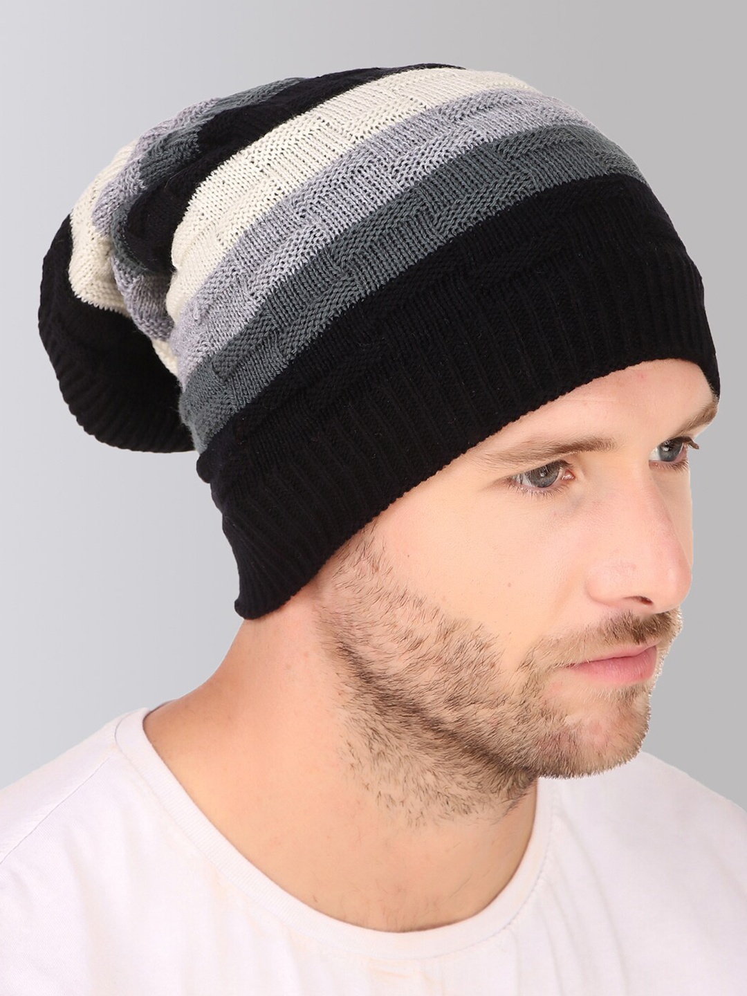 

hupshy Unisex Self Design Acrylic Beanie, Black