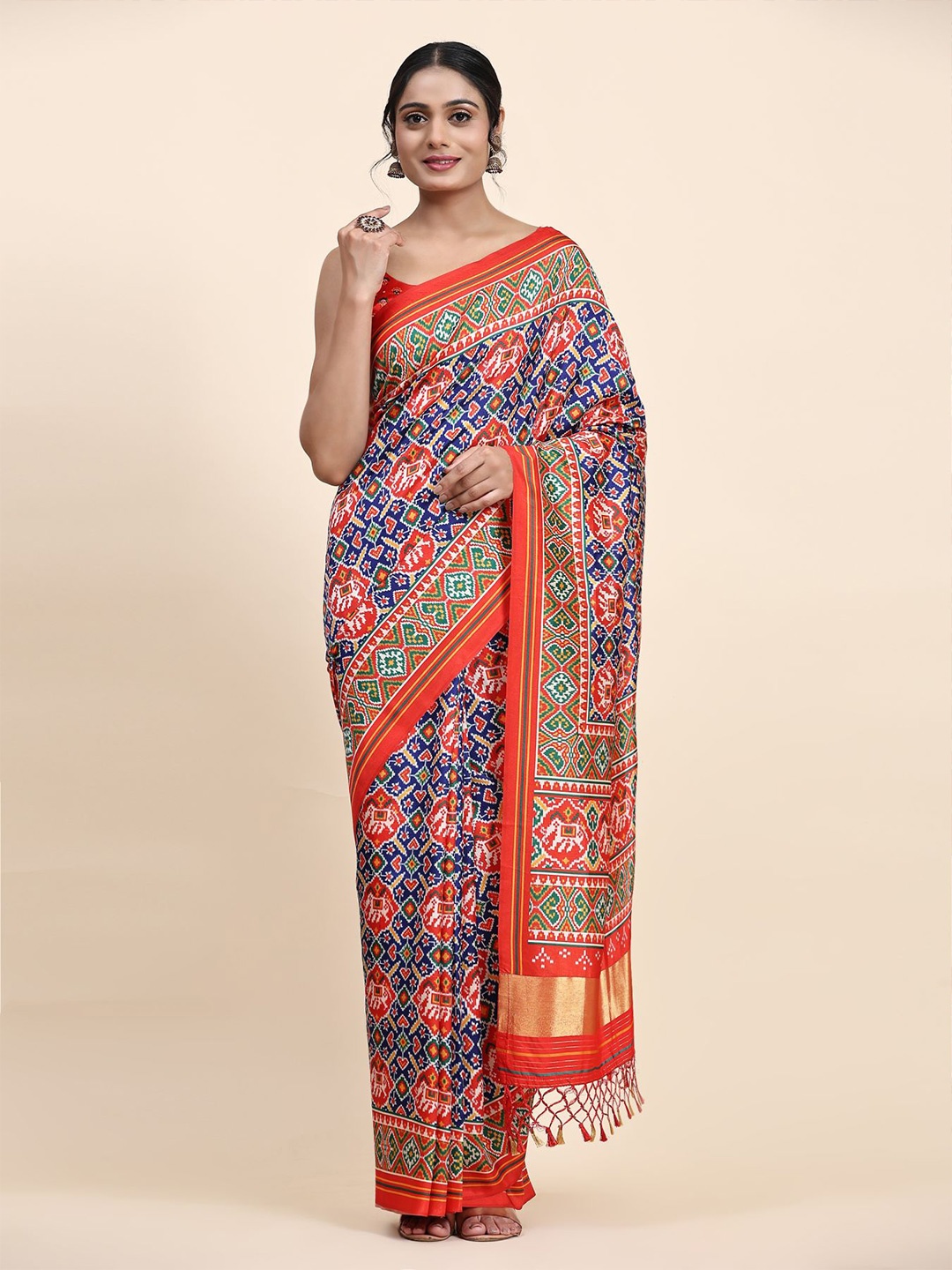 

Phenav Ethnic Motifs Printed Zari Patola Saree, Orange
