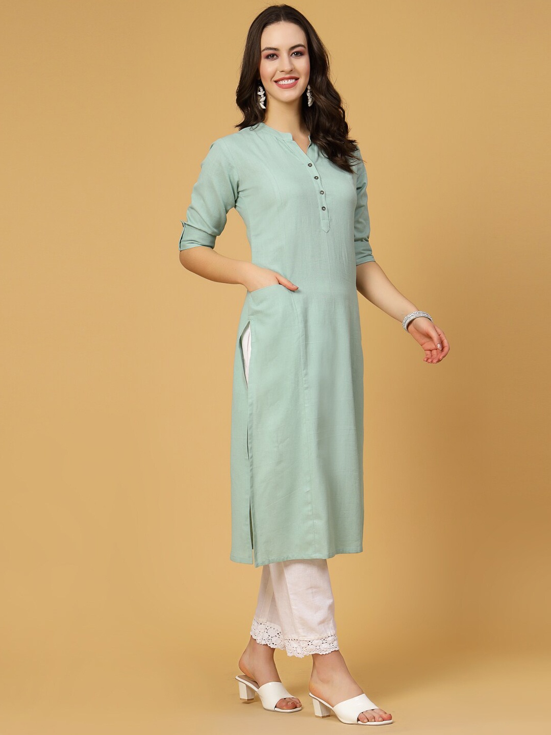 

Pistaa Band Collar Roll-Up Sleeves Pure Cotton Kurta, Green