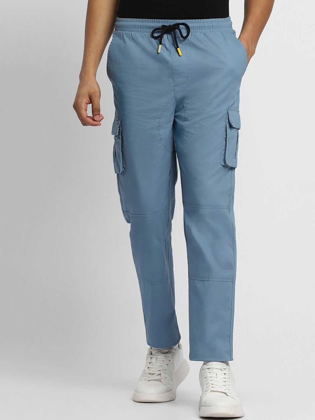 

FOREVER 21 Men Mid-Rise Cargo Trousers, Blue