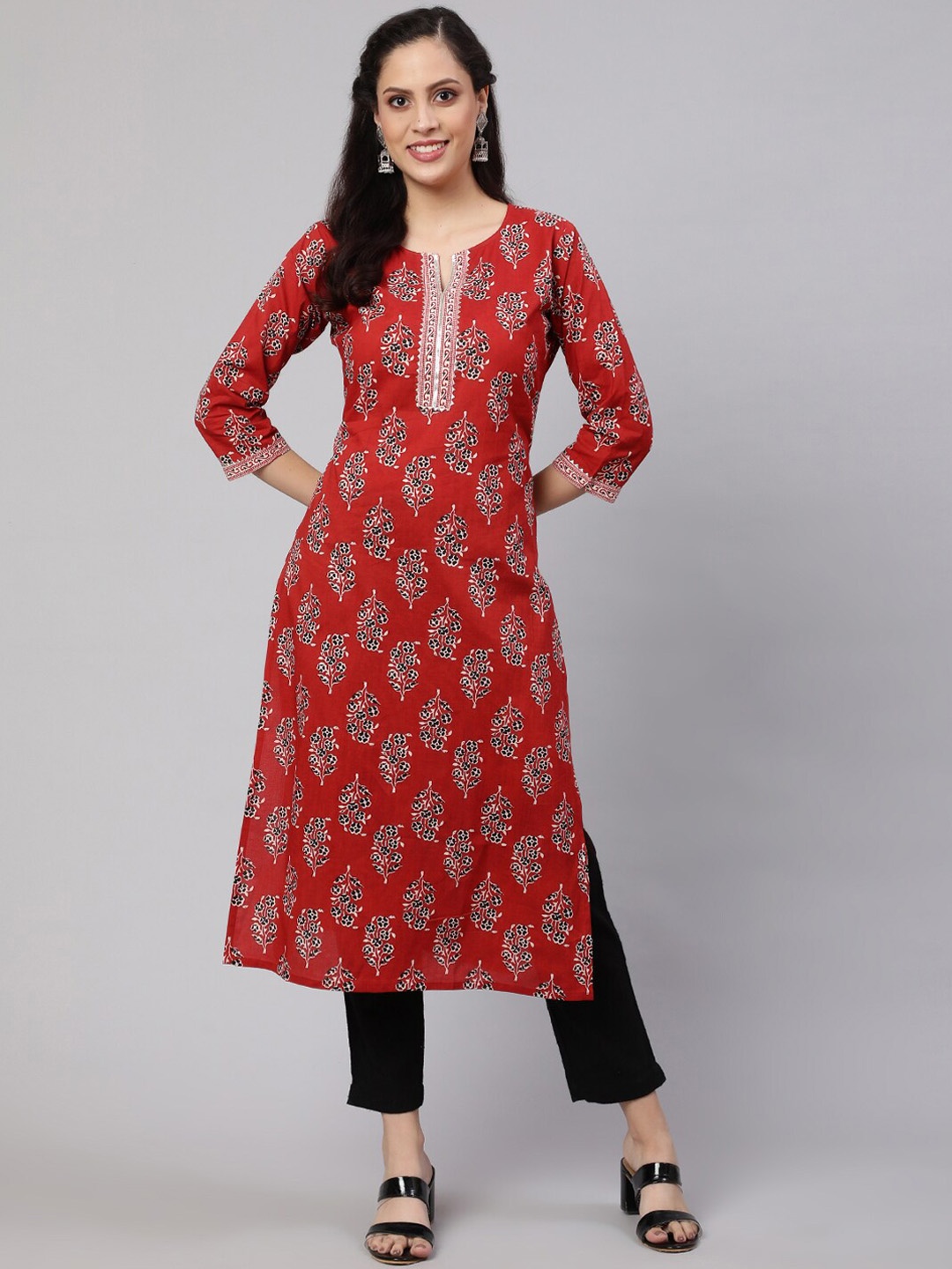 

Nayo Maroon Ethnic Motifs Printed Pure Cotton Kurta