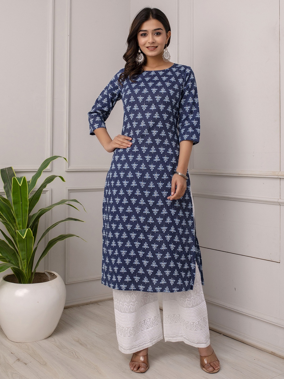 

Nayo Blue Ethnic Motifs Printed Pure Cotton Kurta