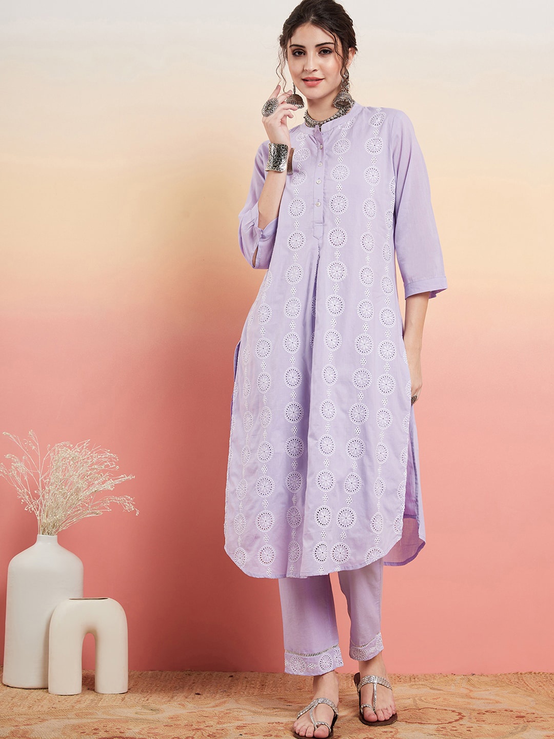 

Sangria Self Design Mandarin Collar Pure Cotton Straight Kurta With Trousers, Lavender