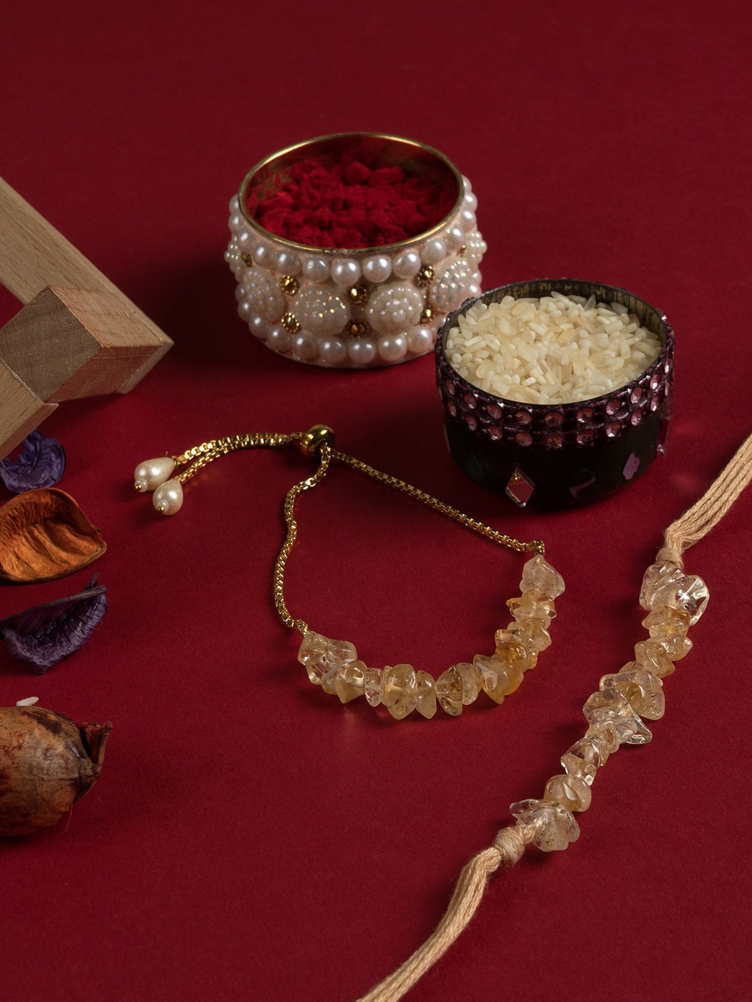 

SHOOLIN Unisex Set Of 2 Citrine Gemstone Beaded Rakhi Set With Roli Chawal, Gold