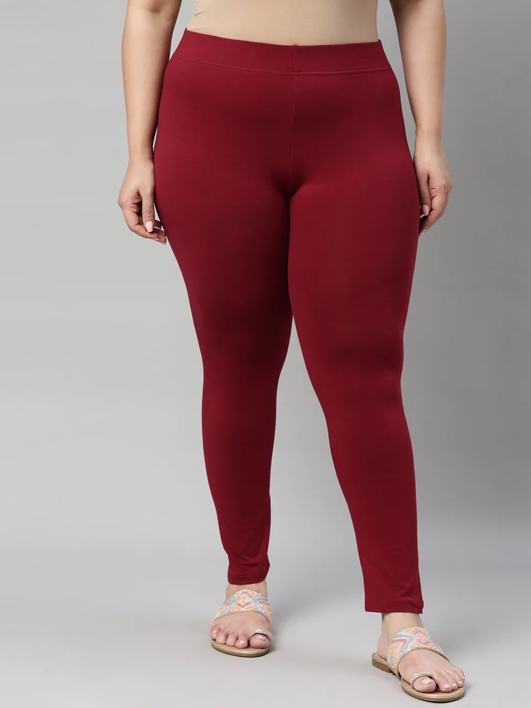 

SANADO Plus Size Ankle Length Leggings, Red