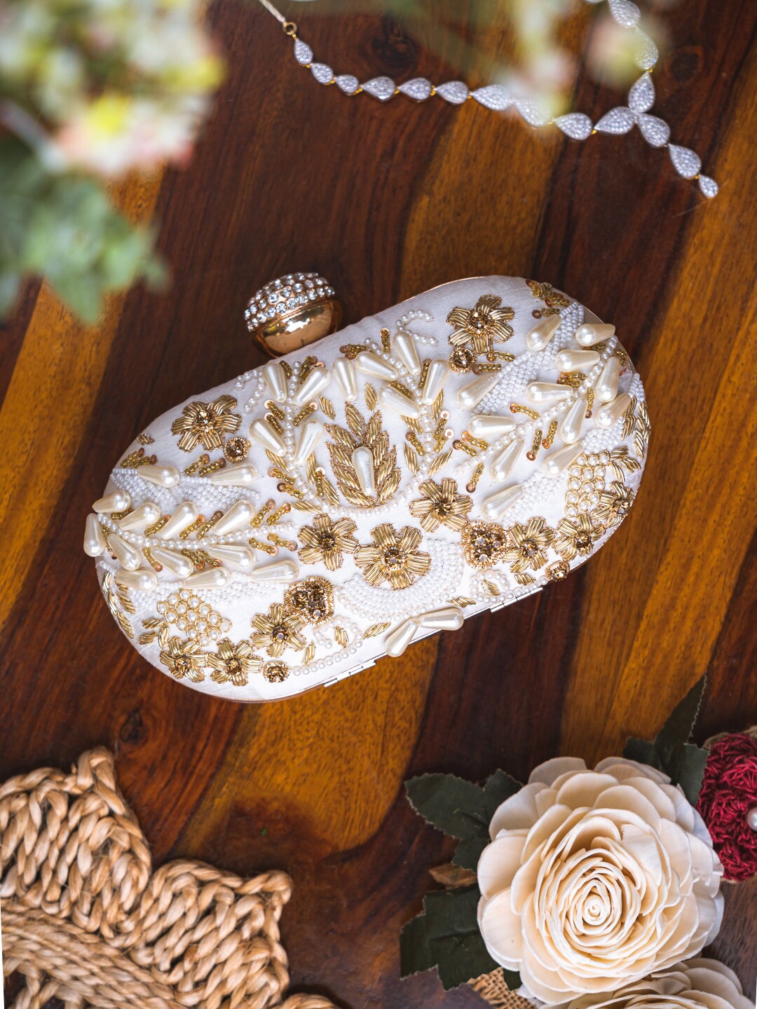 

Anouk Embroidered Box Clutch, White