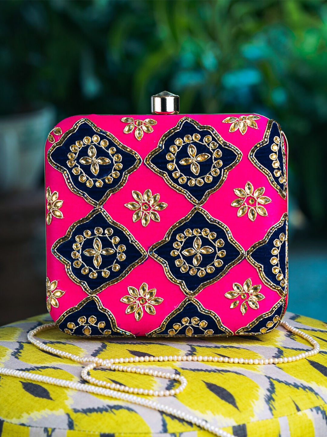 

Sangria Embellished Box Clutch, Pink