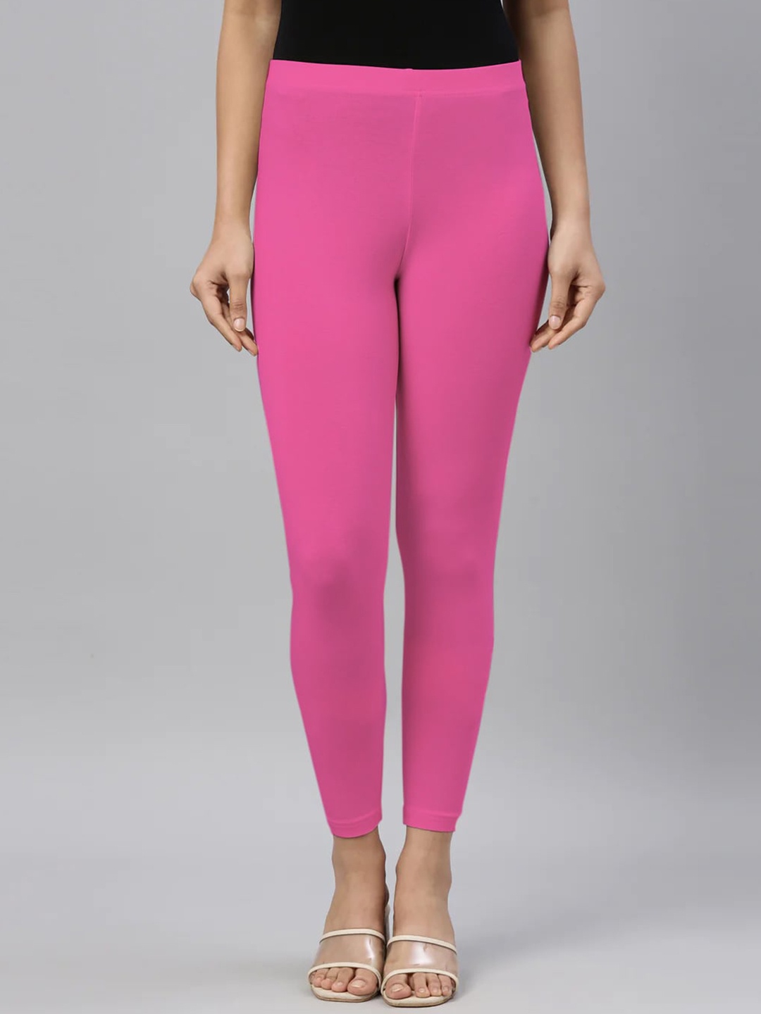 

SANADO Mid-Rise Ankle-Length Leggings, Pink