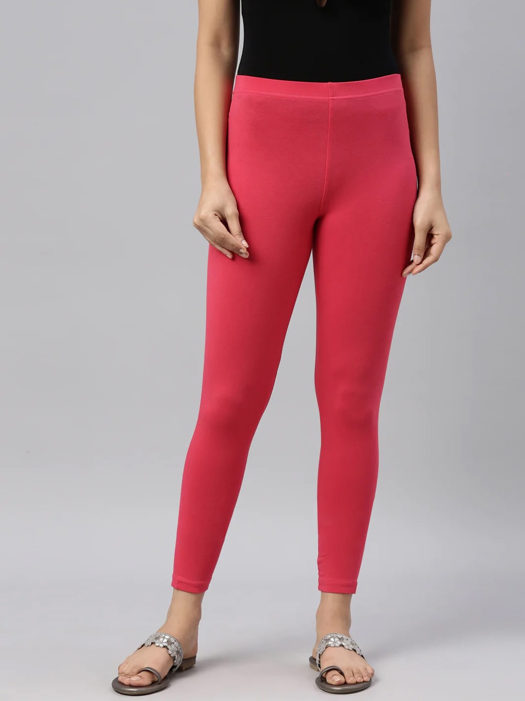 

SANADO Mid-Rise Ankle-Length Leggings, Pink